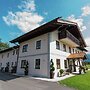 Spacious 4 Person Holiday Home near Chiemsee