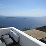 Comfortable Villa Near Sea in Andros