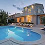 Beautiful Villa 100m From the sea