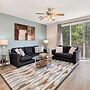 Exquisite and Airy 3BD Town Home in Vista Cay With CDC Cleaning Standa
