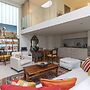 JOIVY Artsy Studio Flat in Fulham near River Thames