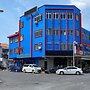 Super OYO 90039 Coop Hotel Kangar