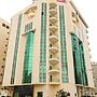 OYO 117 Al Jabriya Suites