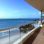 Absolute Beachfront Luxury Condo With Great Views