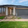 Resortstyle 4BR House With Parking@werribee