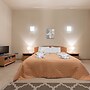 Room in Guest Room - Valensija - Family Room 2 Adults - 2 Children
