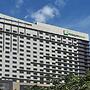 Holiday Inn & Suites Makati, an IHG Hotel