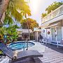 Seascape Tropical Inn - Adult Exclusive