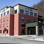 Cobblestone Inn & Suites - Marquette/Prairie du Chien