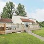9 Manorcombe Bungalows