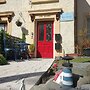 Llys Madoc, The Top Flat