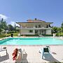 Beachside Apartment in Tavullia