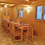 Spacious Chalet near Center of La Tzoumaz