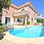 Beautiful Villa Located Less Than Five Minutes Walk From the Old Villa