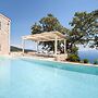 Modern Villa in Vasiliki with Swimming Pool & Hot Tub