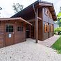 Wooden Holiday Home with Microwave near Brunssummerheide