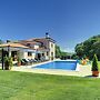 Villa With Pool and Sunshade in Rovinj
