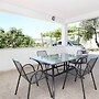 Lovely 2-bedroom Apartment in Poljica