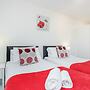 MPL Apartments - Queens Broadway F4