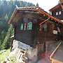 Mountain View Holiday Home in Binntal near Lengtal Deck
