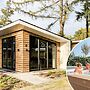 Nice Chalet With Outdoor Sauna and Spa, in a Holiday Park, Close to De