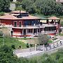 Divine Holiday Home in Giosa Marea with Sauna & Hot Tub