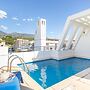 Marbella Pool House Ph24 on sea Shore