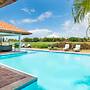 Luxurious 5-bedroom Villa Oasis in Casa de Campo