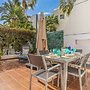 Marbella Pool House Gf55on sea Shore