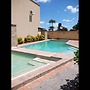 4 Bedrooms Exclusive Apartment in Jesmondin