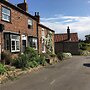 Cosy Lincs Wolds Cottage in Picturesque Tealby
