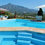 Romantic Puerto Banus Villa, Sea Mountain Views