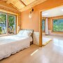 Tongyoung Blue House Spa Pension