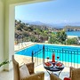 Villa Ares With Private Pool and a Spectacular Seaview 150m From the B