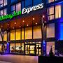 Holiday Inn Express NYC Brooklyn - Sunset Park, an IHG Hotel
