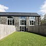 2 Pensyflog Barns