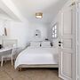 Calderas Hug & Panoramic Sea View Suites