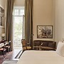 Hotel B