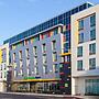 Holiday Inn Express North Hollywood - Burbank Area, an IHG Hotel