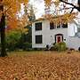 Historic Lyons House