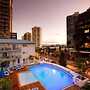 Raffles Royale
