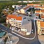 Apartment Misel With Bedrooms With Terrace and sea View