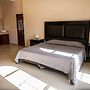 Room in Guest Room - 14 Comfortable Suite for 2 People