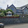 Stunning Sea View, Immaculate 4-bed Family House