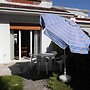 Cozy Villa With Private Garden - Beahost