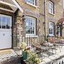 3 Canalside Cottages