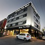 Hotel The May