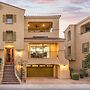 Villa Princess 4 Bedroom Townhouse by RedAwning