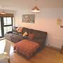 360 Serviced Accommodations - Brentwood 2 Bedroom Executive Apartment 