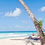 Modern 2-bed Apt Near Beach In St. Lawrence Gap 2 Bedroom Apts by Blue